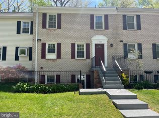 8807 Cameo Sq, Springfield, VA 22152