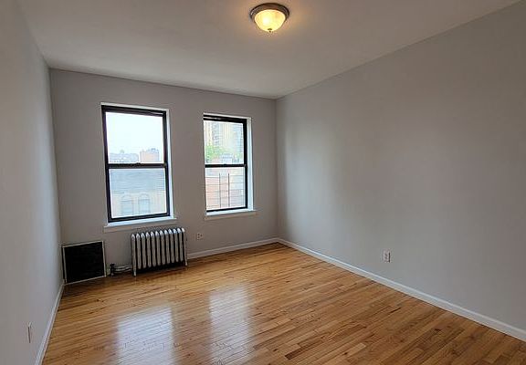 3rd image of 601 W 180th St APT 65