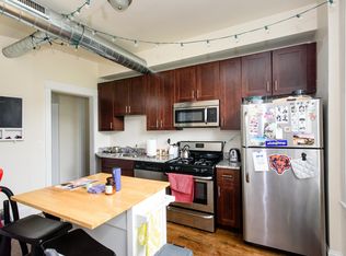 932 N Oakley Blvd #1, Chicago, IL 60622