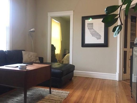 5th image of 3157 W Augusta Blvd #M