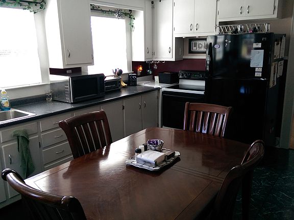 2nd image of 1829 Prince Edward Dr