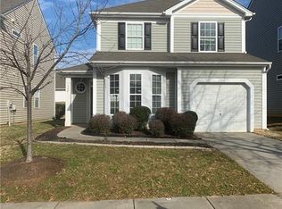 520 Knothole Ln, Charlotte, NC 28214