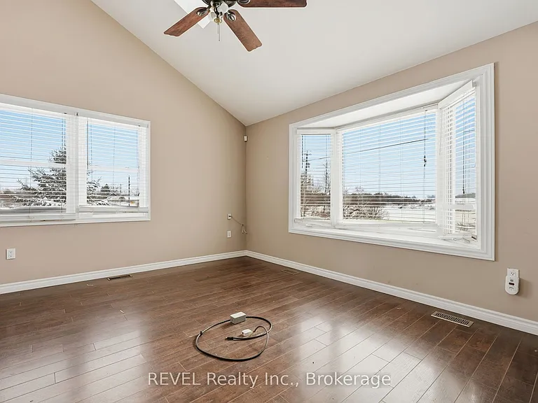 1098 Beaverdams Rd — Photo 8