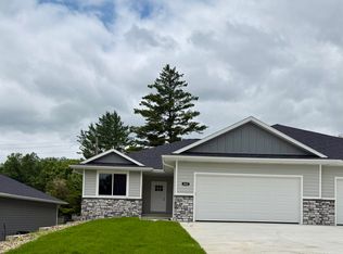 3421 Lafayette Ct, Sioux City, IA 51104
