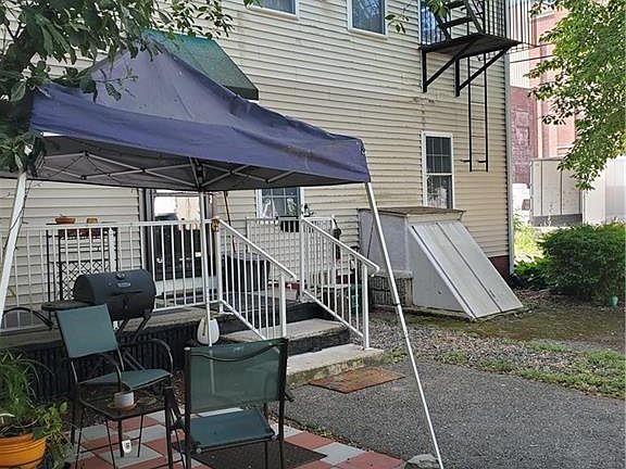 3rd image of 29 Canal St #1