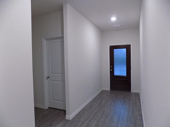 2nd image of 5817 Priory Dr