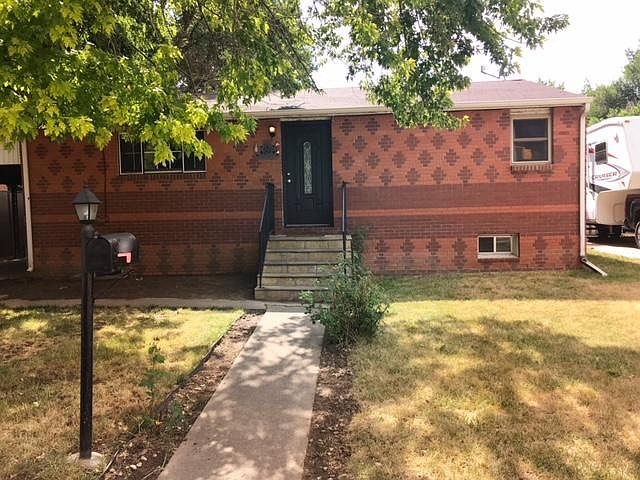 2nd image of 739 Lashley St