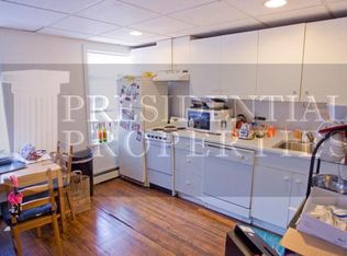22 S Russell St #3, Boston, MA 02114