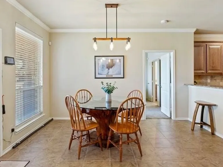 15808 Carlton Oaks Dr — Photo 4