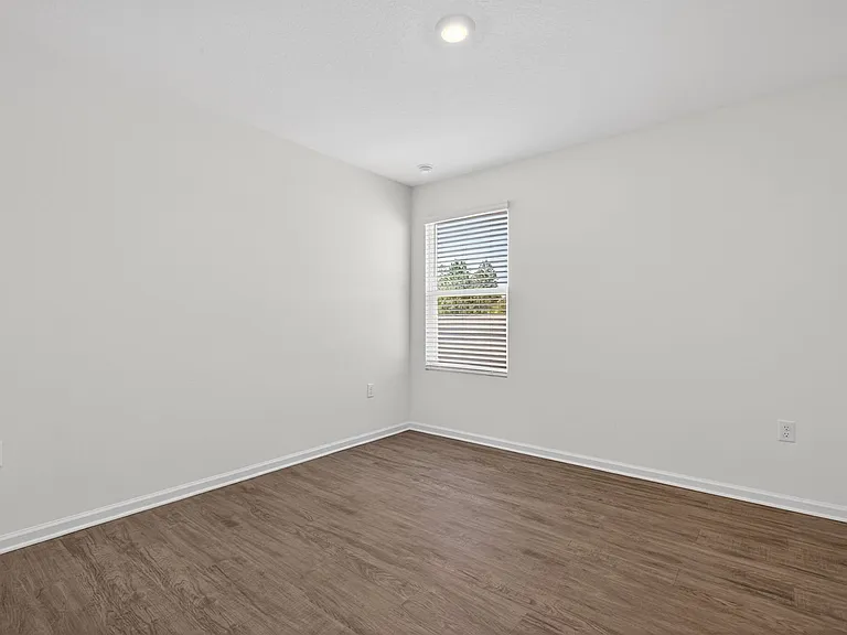 2283 Shady Breeze Ln — Photo 35