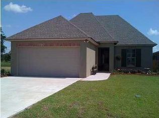 106 Octavia Dr, Scott, LA 70583
