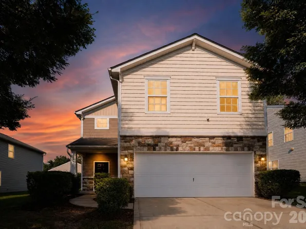 12432 Bending Branch Rd, Charlotte, NC 28227