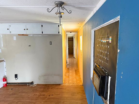 4th image of 8215 Stoner Rd #507