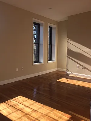 Rented by G2 Realty Group LLC | media 14