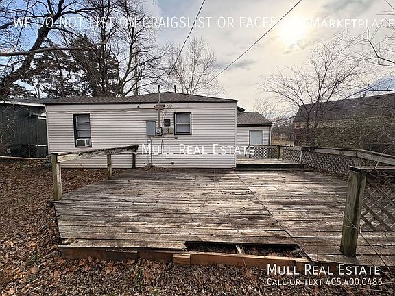 4th image of 1929 NW 36th St