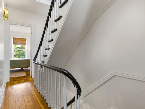 285 Alexander Avenue image 15 of 29