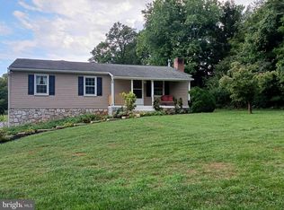 19307 Dogstreet Rd, Keedysville, MD 21756