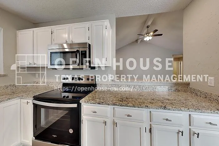 1313 Colony Ct — Photo 25