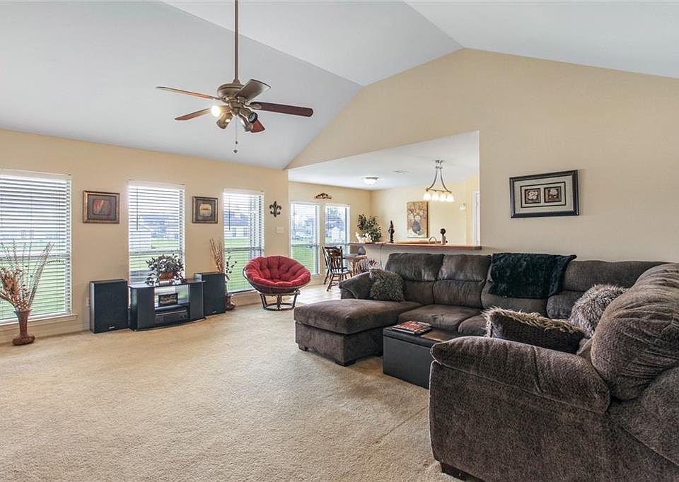 9563 Linden Loop, Waggaman, LA 70094 MLS 2384290 Zillow