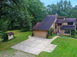 11701 Joslin Lake Rd, Gregory, MI 48137
