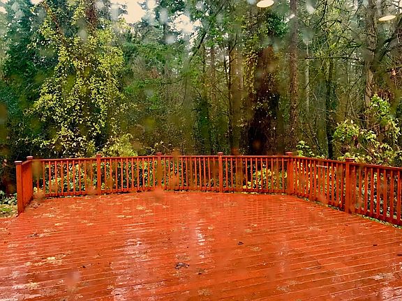 Painting like deck view.