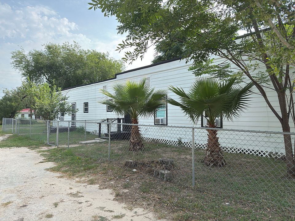 1st image of 224 NW 2nd St #2