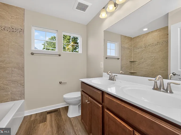 1876 Boulder Dr — Photo 21