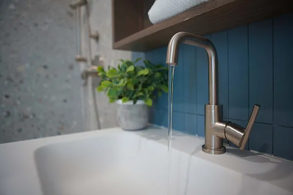 Sold by The InHouse Group | media 9