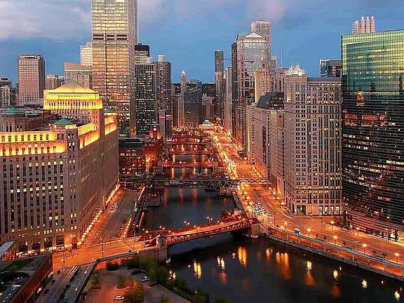 4th image of 340 W Wolf Point Plz #21012