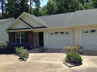 157 Lake Eagle Dr, Thomasville, GA 31792