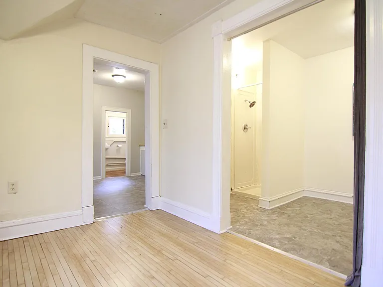 895 Jenks Ave #2 — Photo 16