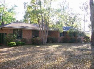 2811 Bryant Cir, Mobile, AL 36605