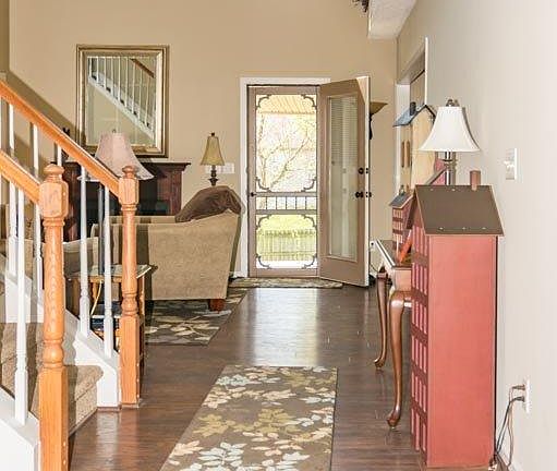 4th image of 330 Wisteria Ct