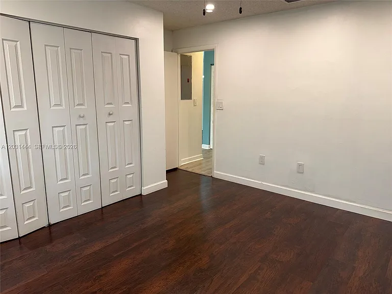 20333 NW 36th Ave — Photo 14