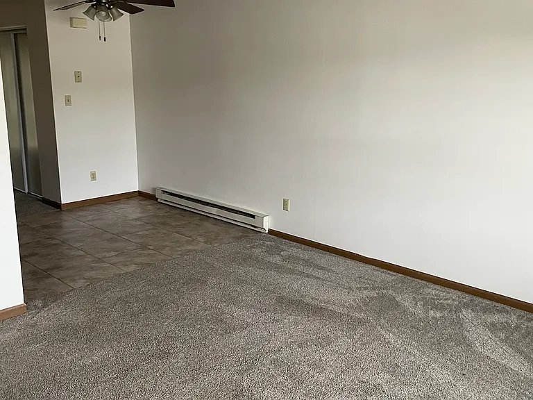 807 Covey Ln #1 — Photo 4