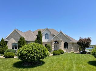 10281 Doubletree Dr S, Winfield, IN 46307