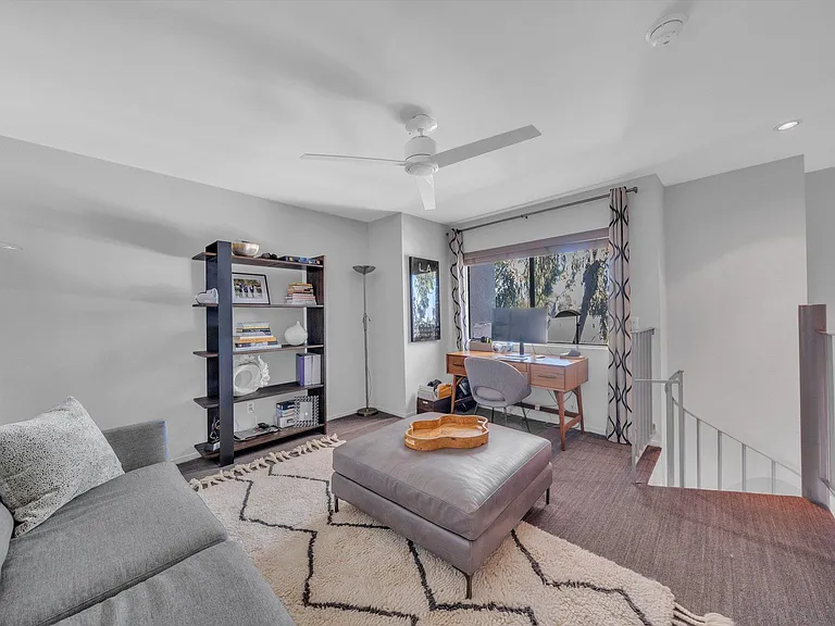 909 N Sierra Bonita Ave #10 — Photo 7