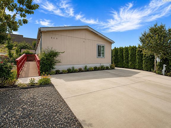 3rd image of 623 Lonetree Ln