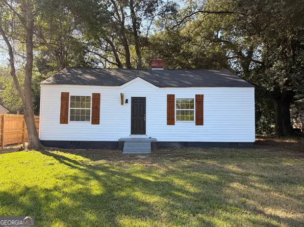 308 Diggs Blvd, Warner Robins, GA 31093