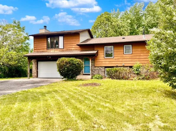 4216 81st Ave N, Brooklyn Park, MN 55443