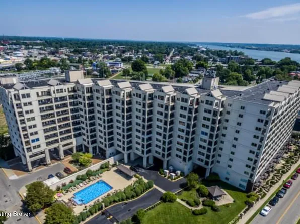 1 Riverpointe Plz APT 911, Jeffersonville, IN 47130