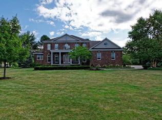 1132 Mohegan Rd, Niskayuna, NY 12309