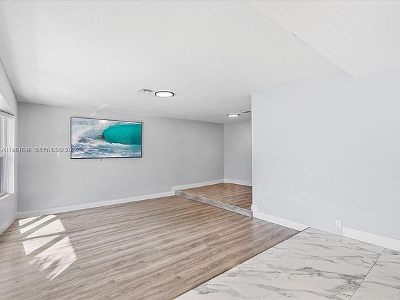 5th image of 4709 Washington St