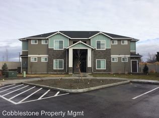 1858 N Alizarin Ave APT 4, Kuna, ID 83634