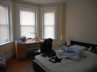 876 Beacon St #21, Boston, MA 02215