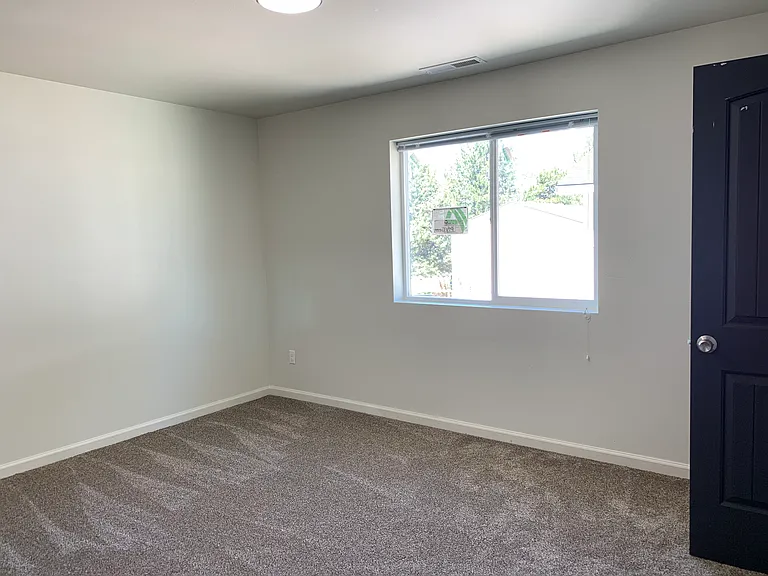 1220 S Ivy St #103 — Photo 8