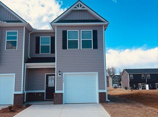 1322 Roadstead Ln, Spartanburg, SC 29301