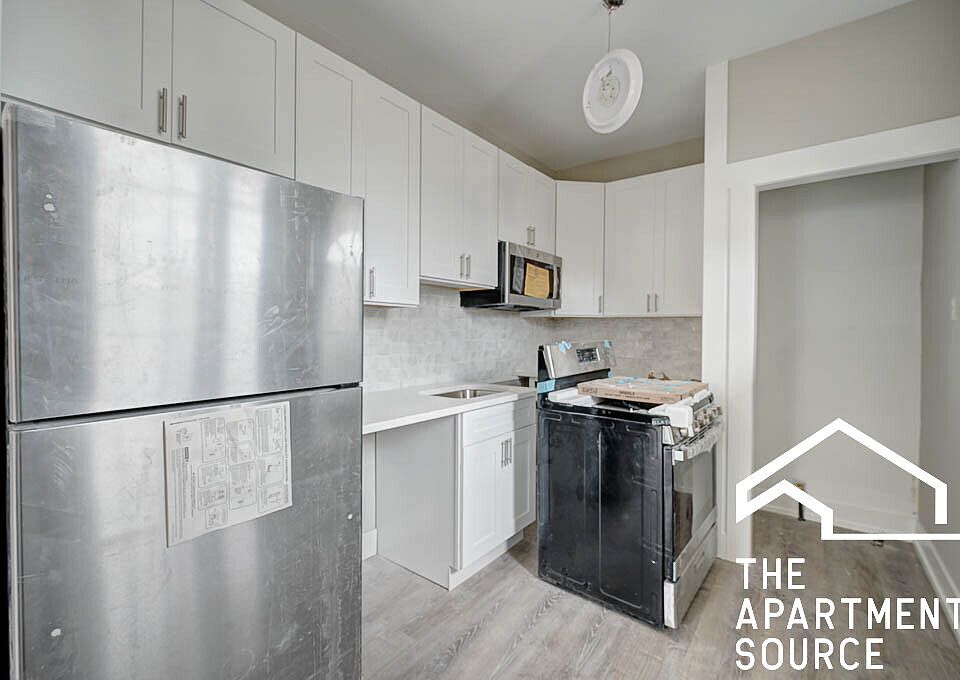1st image of 6517 N Newgard Ave APT 2B
