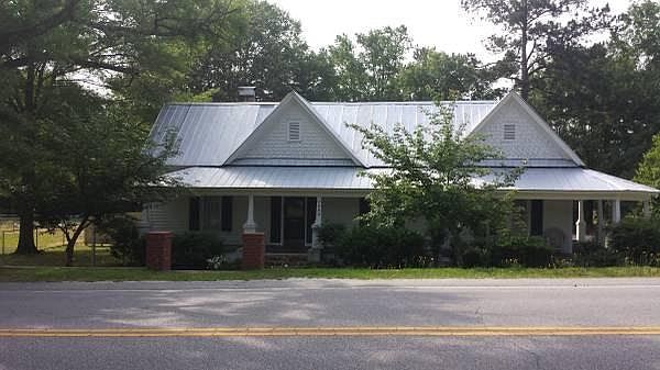 2nd image of 1322 Haile St