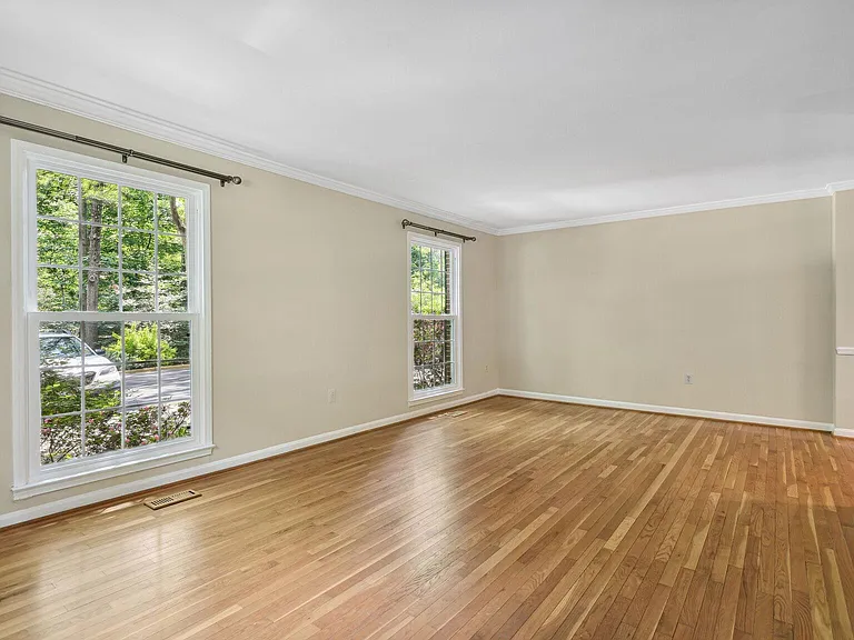 1510 Chatham Colony Ct — Photo 5